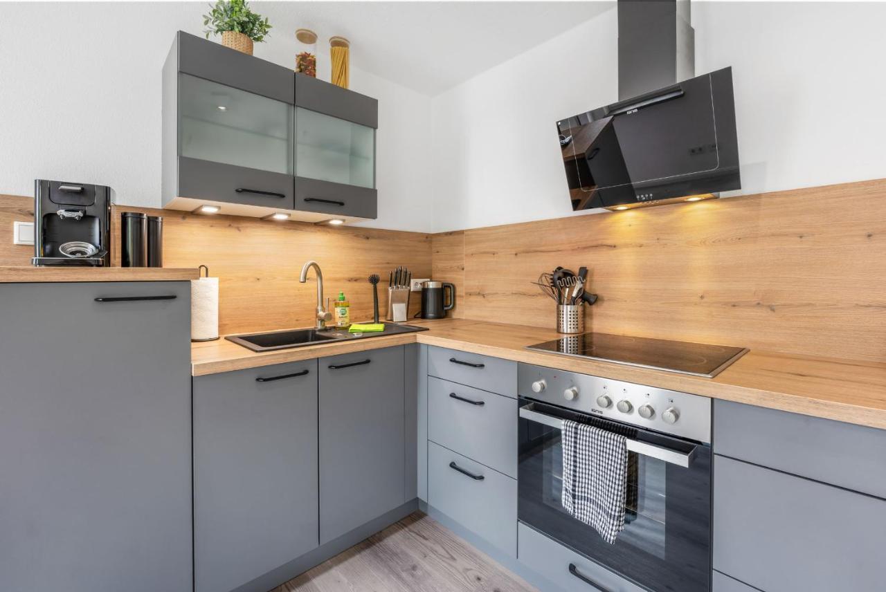 Cityoase Im Zentrum Mit 24-7 Self Check-In, Wlan & Smart Tv Kiel Bagian luar foto