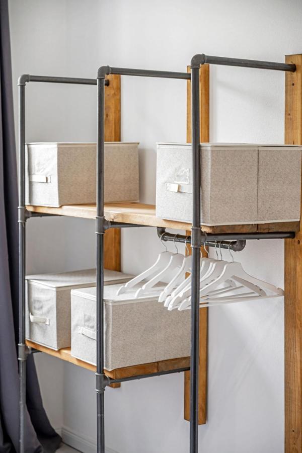 Cityoase Im Zentrum Mit 24-7 Self Check-In, Wlan & Smart Tv Kiel Bagian luar foto